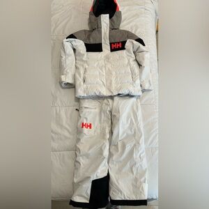 Helly Hansen Junior Diamond Set size 8 yr old